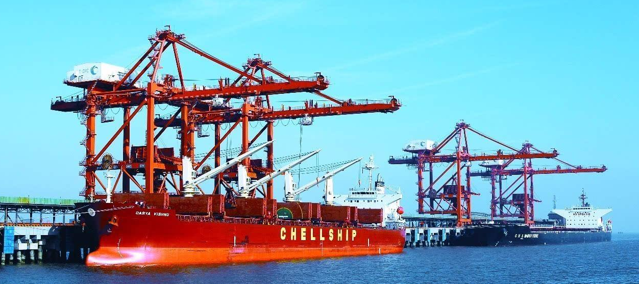 錦路通物流多年來專注中港物流、國際??者\(yùn)等業(yè)務(wù),錦路通小編跟大家說說海運(yùn)出口是如何辦理托運(yùn)的?